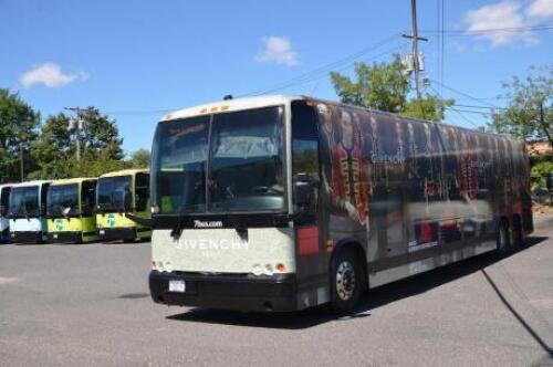 (2007) PREVOST X3-45 Passenger Coach w/ DD Series 60 Engine, ZF AS Tronic Trans, VIN # 2PCGXXXXXXXXXXXXX9, Fleet # 2711, Miles: 621,893<br />